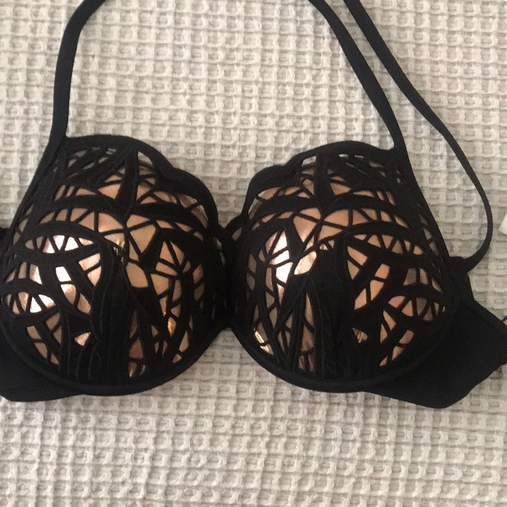 Swimsuit top